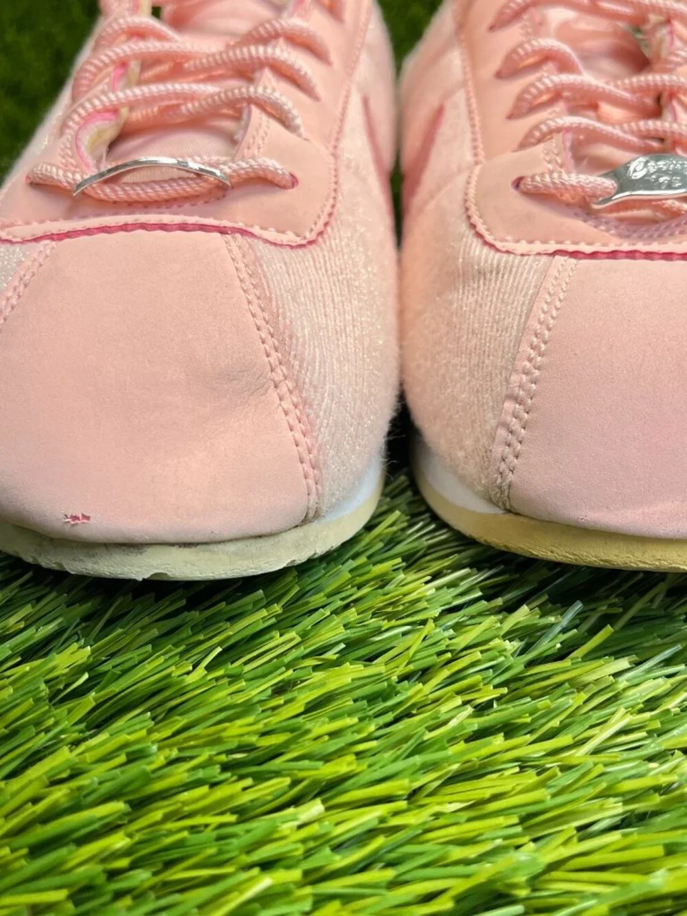 Nike Cortez Basic TXT‎ Girls Size 6Y Pink White Walking Running Shoes Sneakers